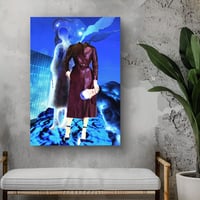 Image 2 of Icy-Blue  - Ritratto surreale femminile su sfondo glaciale