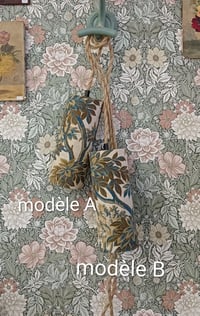 Image 3 of Baladeuse "Sous bois bleu"