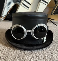 Image 3 of 2019 Virus "Steam" Top Hat (1 available)
