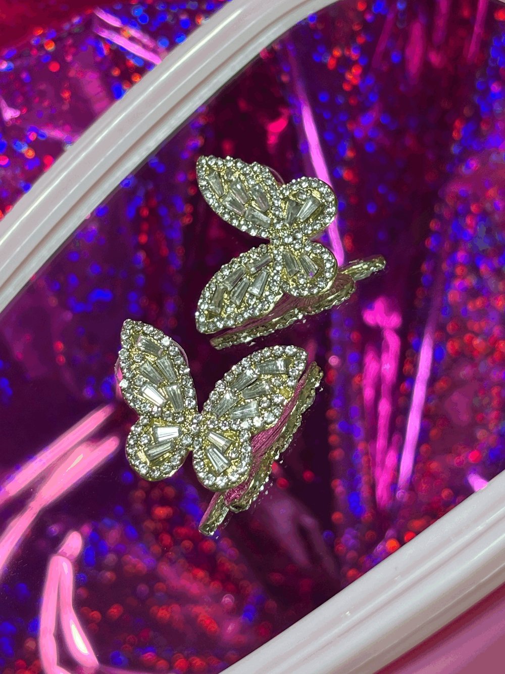 Image of Golden Butterfly Earrings / Aritos Dorados Mariposa