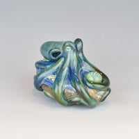 Image 7 of LG. Little Streaky Aura Blue Octopus - Flameworked Glass Sculpture Bead