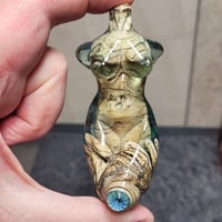 Image 10 of XXL. Curvy Pale Aqua Goddess - Flamework Glass Sculpture