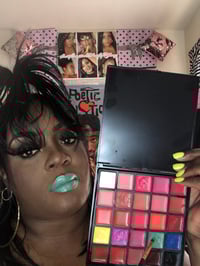 Image 3 of Vibrant Lipstick Palette 