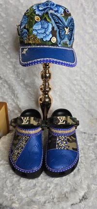 Image 2 of Blue & Camo Crocs, Speedy & Hat