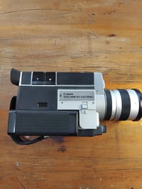 Image 2 of Canon Auto Zoom 814 electronic