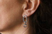 Image 2 of Pendientes Magma II