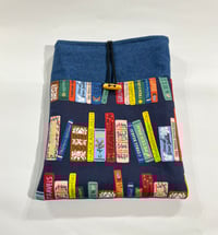 Image 2 of Funda de  tablet, libro o libro electrónico vaquero oscuro