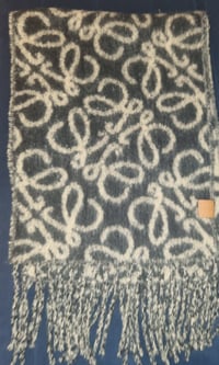 Image 5 of L scarf