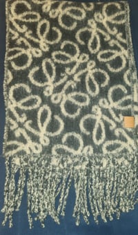 Image 6 of L scarf