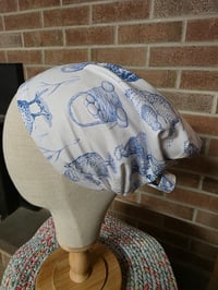 Image 3 of Cotton Crown Cover in Hen & Ink