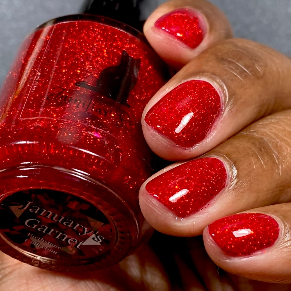 Image of January’s Garnet