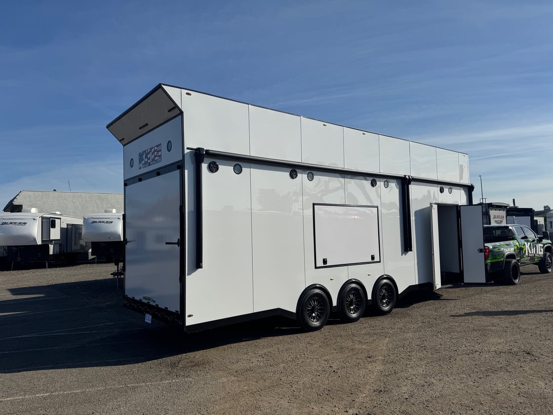 Image of 30'x106''x13.5' Stacker trailer