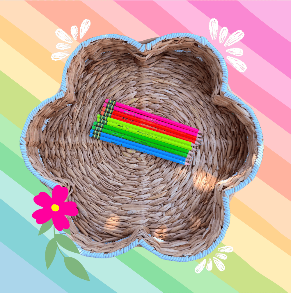 Image of Neon Character and Full Name Custom Pencils/Lápices con Nombre Completo Personalizados Neón