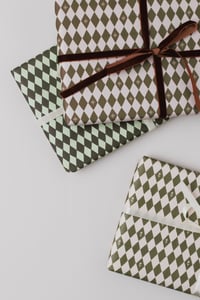 Image 3 of DIAMOND TULIP FLORAL GREEN HARLEQUIN LUXURY GIFT WRAP