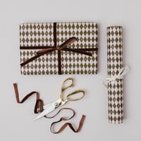 Image 1 of DIAMOND STAR PINK HARLEQUIN LUXURY GIFT WRAP