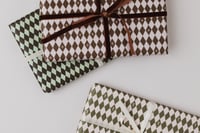 Image 2 of DIAMOND STAR PINK HARLEQUIN LUXURY GIFT WRAP