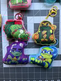 Image 1 of 10cm (3.5-4in) Plush Turtle Keychain (LAST CHANCE)