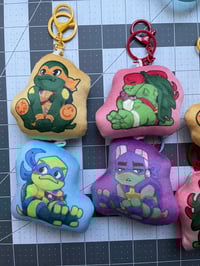 Image 1 of 8cm (2in-3in) Plush Turtle Keychain