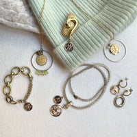 Image 3 of Collier « VIERGE »