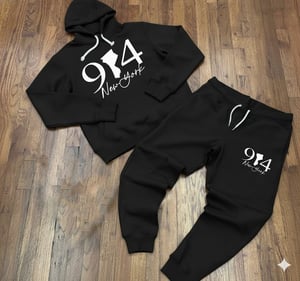Image of EXCLUSIVE 914 COUNTY MAP SWEATSUIT