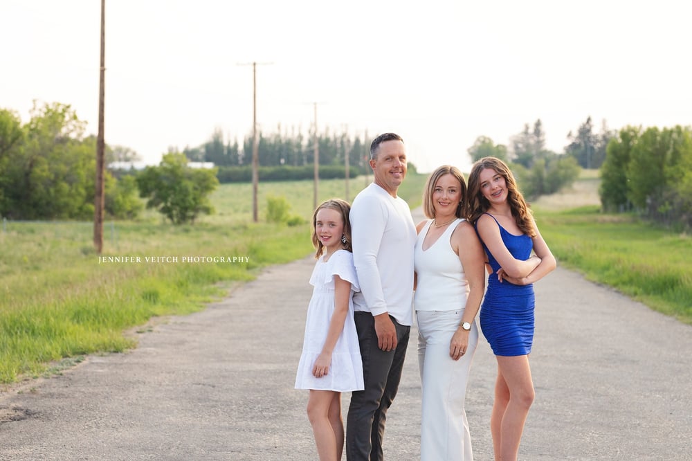 Image of June Grad Mini Sessions Dirt Road