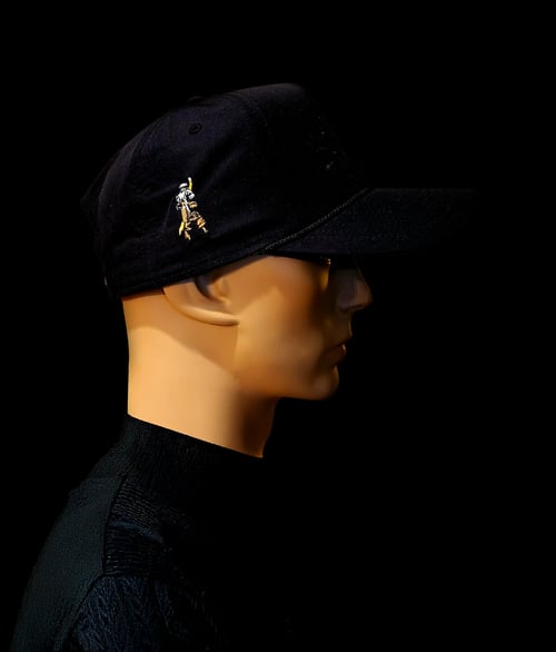 Image of BLK alphacharlIΞ Cap