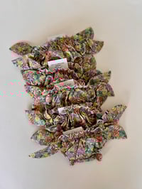 Image 3 of Bikini en liberty Hedgerow