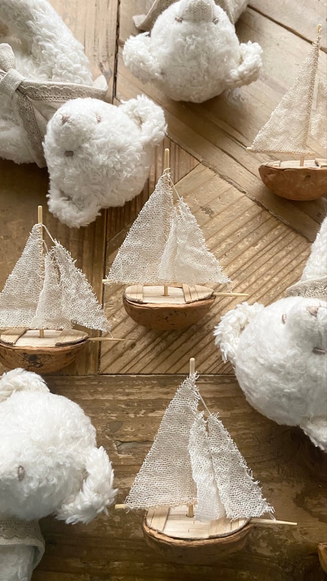 Il était une fois Henri l’ours, Henri au voilier