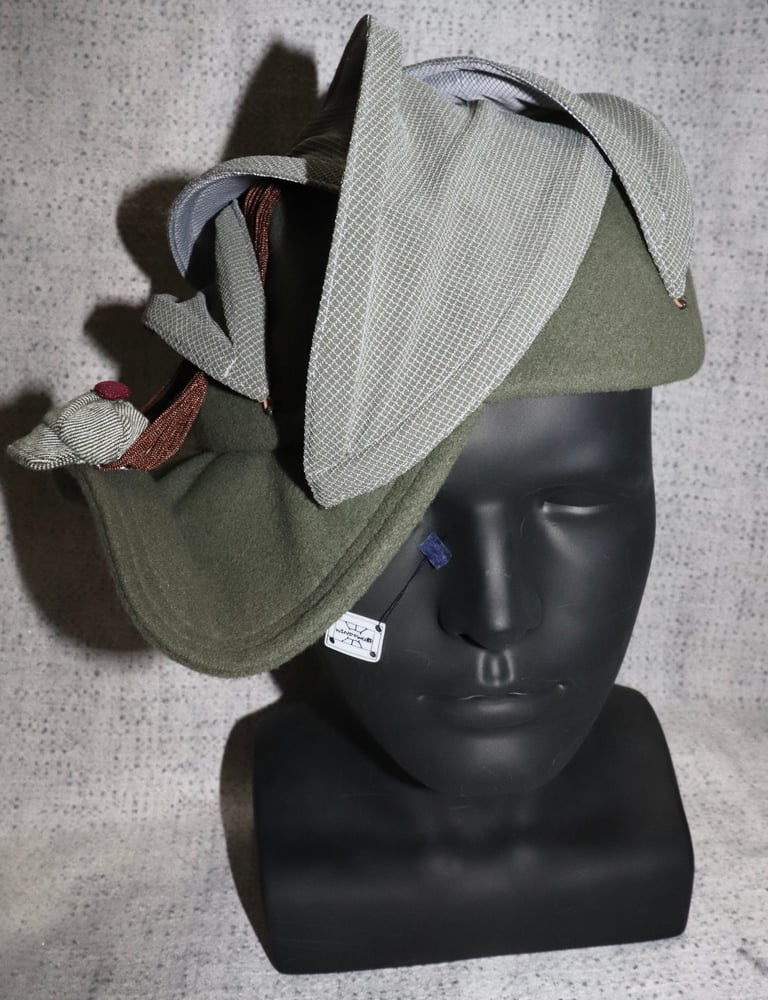 Image of Leaf Wig + Xxxxs-L (Double Hat)