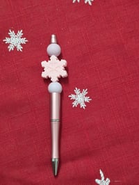 Pink snowflake ❄️ pen 