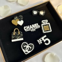 Image 4 of Customized Junk Cellphone Case Options 