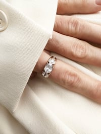 Image 3 of Bague DYNASTIE