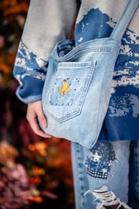 Image 2 of (Sold out!) falling leaf tote (yellow) 