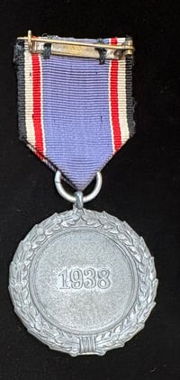 Image 7 of Inter-War (Nazi Germany) 1938 Luftschutz Medal (Air Raid Protection) 2nd Class - Original Issue