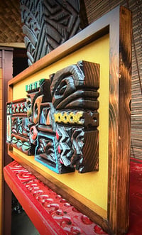 Image 4 of Scultura in legno di cedro con intagli misti Tiki moderno ispirata agli anni 70