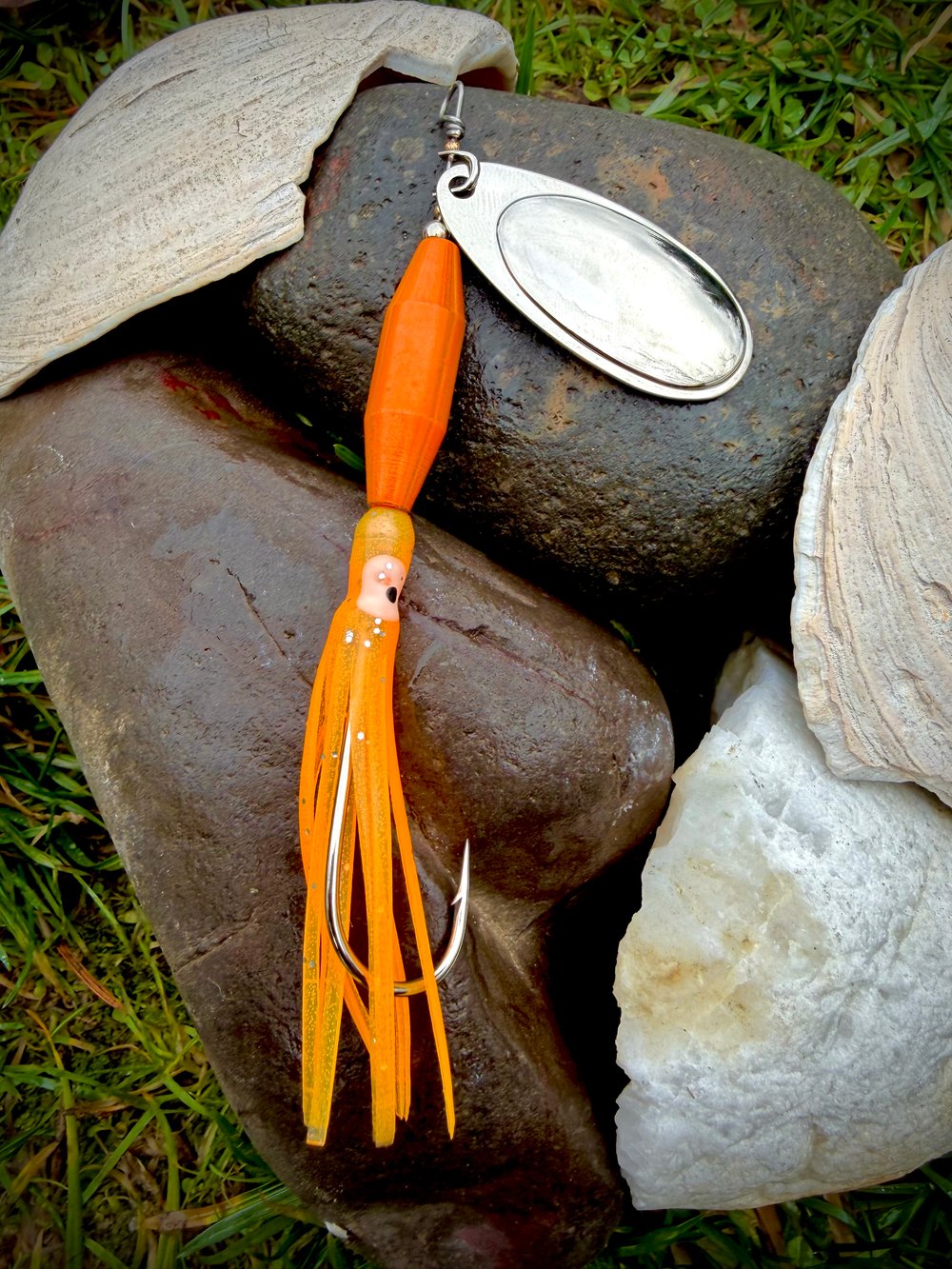 Candy Orange! Available in many blade types and sizes