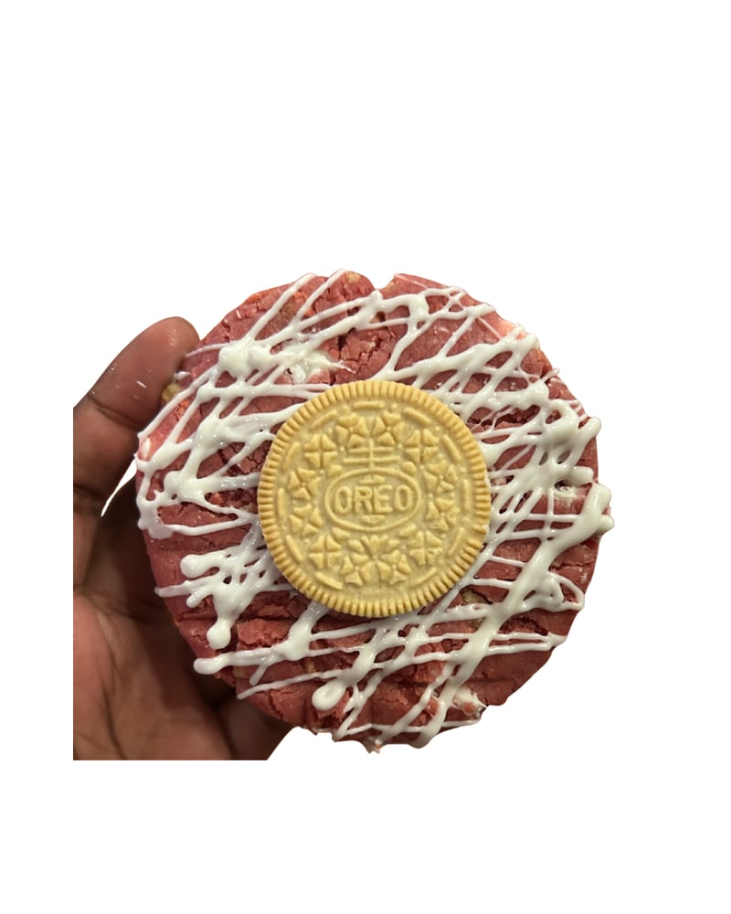 Image of Strawberry Crunch Cookie 