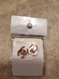 Image 2 of Chanel Earrings Rose Gold