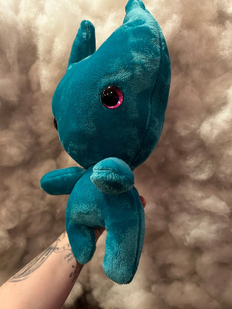 Image of Teal Gibbie