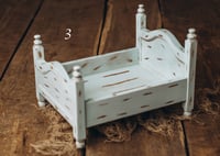 Image 3 of Bed Leila