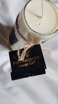 Image 2 of Exclusive hand cut corona candle (fresh linen scent)