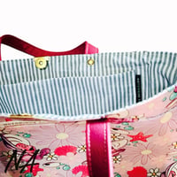 Image 7 of AIW Oyster Tote