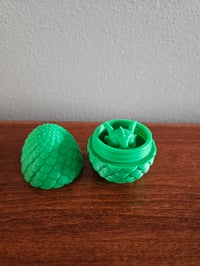 Image 2 of 3D Printed Dragon Egg with Baby Dragon | Hatchable Fantasy Desk Decor | DnD Gift for Dragon Lovers