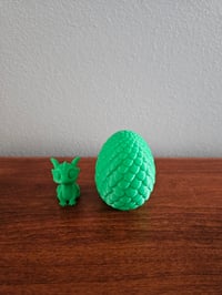 Image 3 of 3D Printed Dragon Egg with Baby Dragon | Hatchable Fantasy Desk Decor | DnD Gift for Dragon Lovers