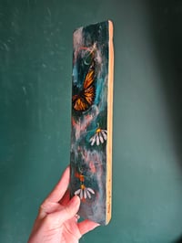 Image 2 of Monarch butterfly & daisy dream, Scottish Stave Art.