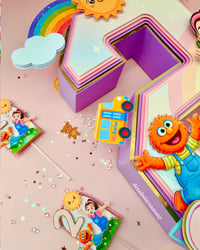 Image 3 of Ms. Rachel 3D letters