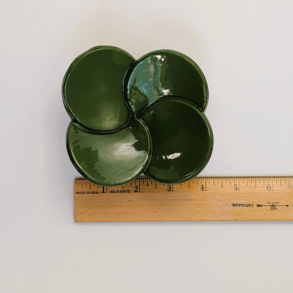 Image of Set of Four Handmade Ceramic Clover Leaf Bowls