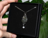 Image 2 of Spectrolite Charm