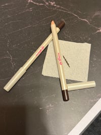 “POUT PERFECTION”