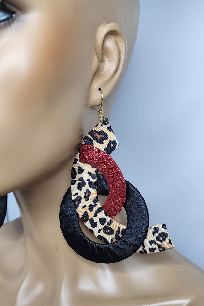 Image of Leopard Red Mosaic Earrings 